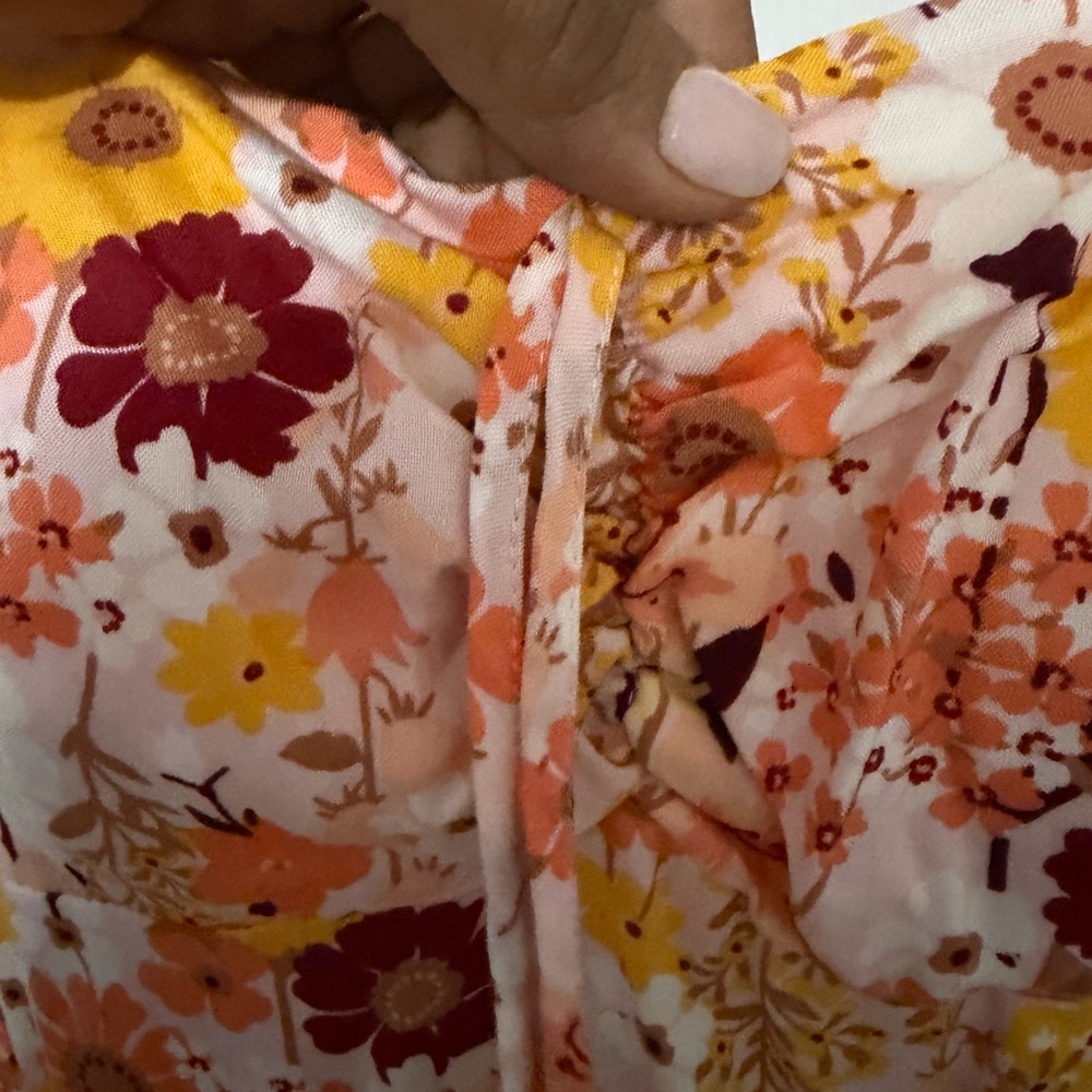 Dress - Picture 3 of 5